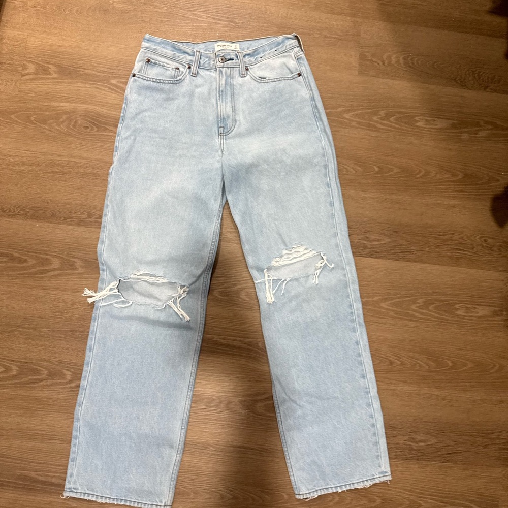 NEW ABERCROMBIE AND FITCH jeans size 4 - Picture 8 of 14